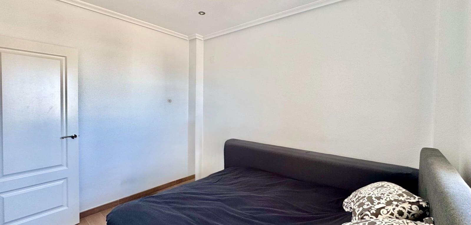 Apartamento de 2 habitaciones en Villamartin en venta con piscina - 195.000 € (Ref: 9740095)