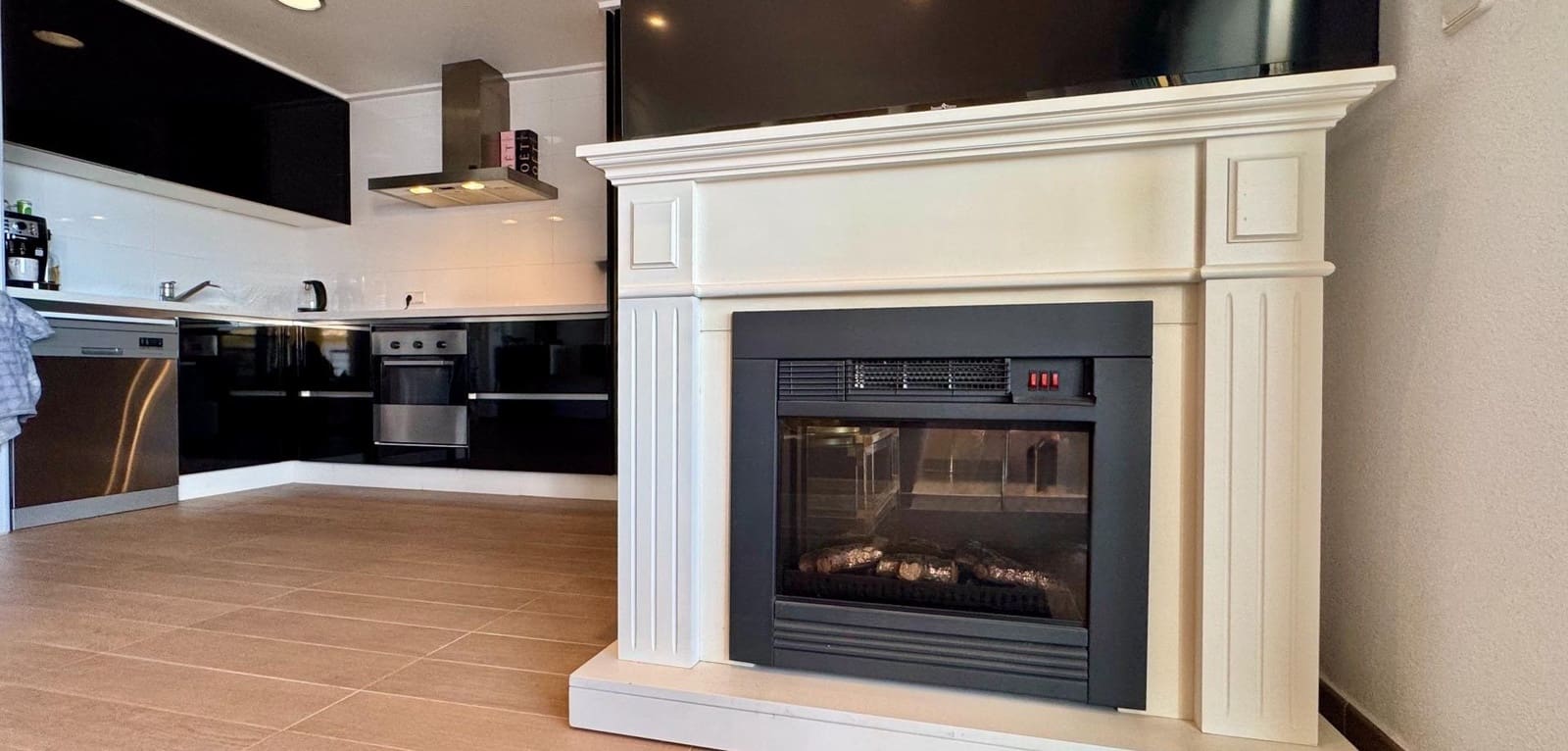 Apartamento de 2 habitaciones en Villamartin en venta con piscina - 195.000 € (Ref: 9740095)