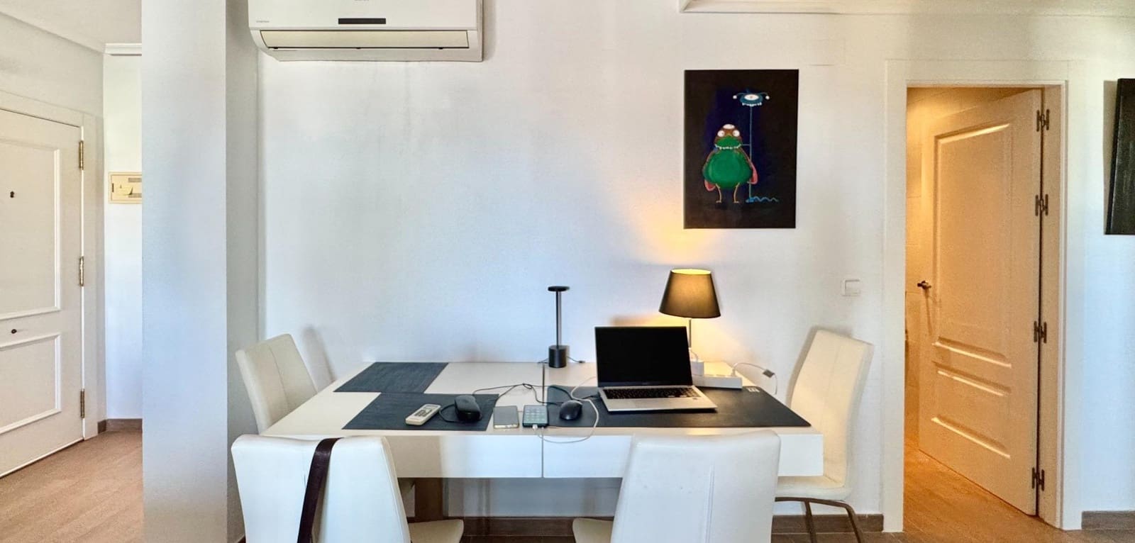 Apartamento de 2 habitaciones en Villamartin en venta con piscina - 195.000 € (Ref: 9740095)