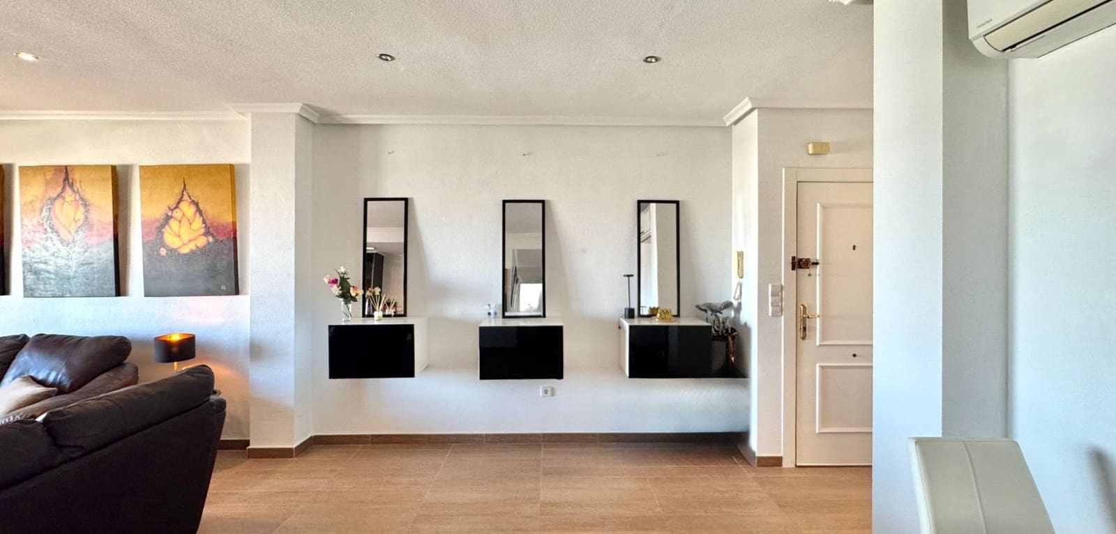 Apartamento de 2 habitaciones en Villamartin en venta con piscina - 195.000 € (Ref: 9740095)