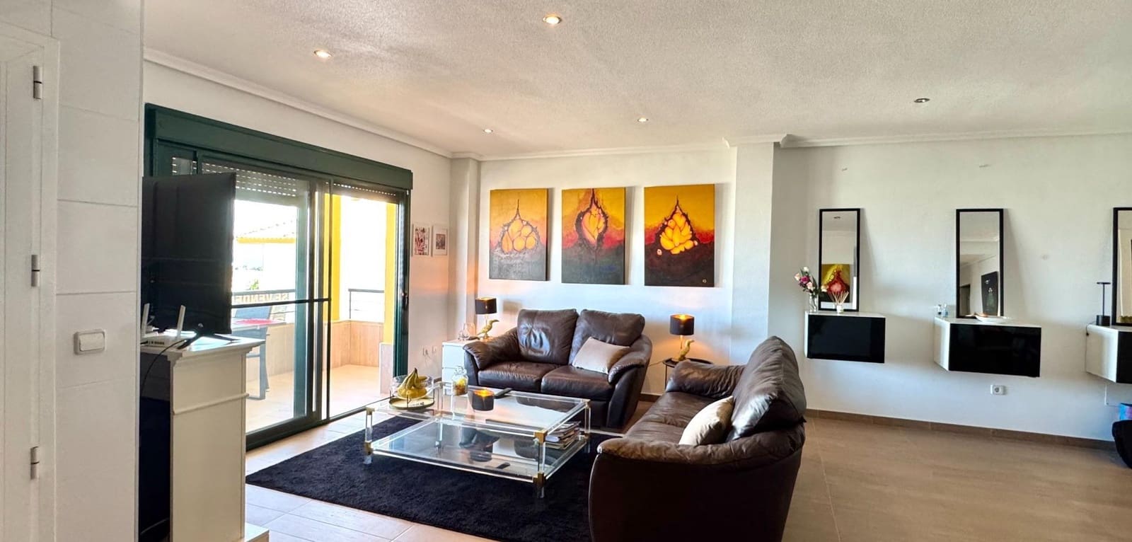 Apartamento de 2 habitaciones en Villamartin en venta con piscina - 195.000 € (Ref: 9740095)