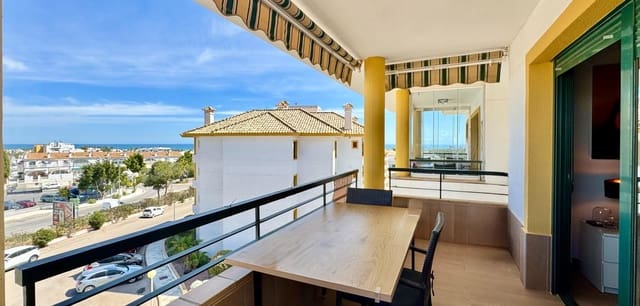 Apartamento de 2 habitaciones en Villamartin, Orihuela en venta con piscina - 195.000 € (Ref: 9740095)