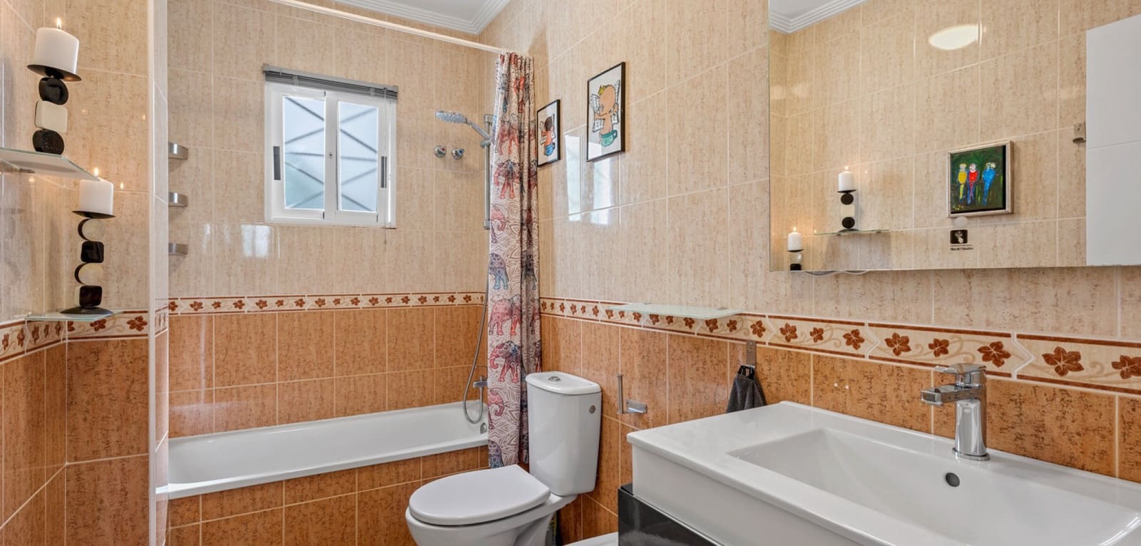 2 makuuhuone Bungalow myytävänä paikassa Playa Flamenca mukana uima-altaan - 169 000 € (Ref: 9748228)