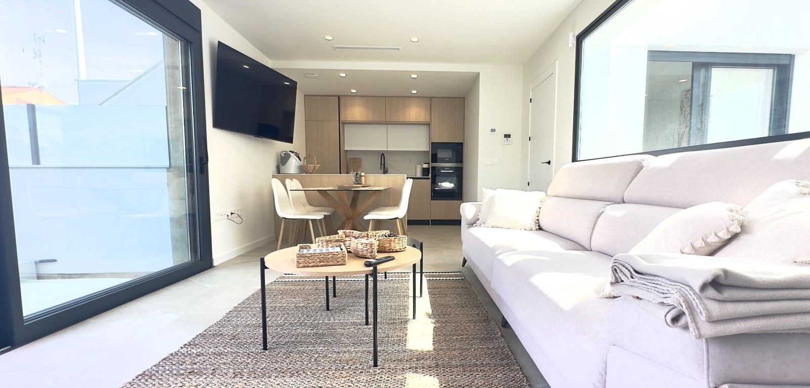 Bungalow de 2 habitaciones en San Pedro del Pinatar en venta con piscina - 279.900 € (Ref: 9748229)