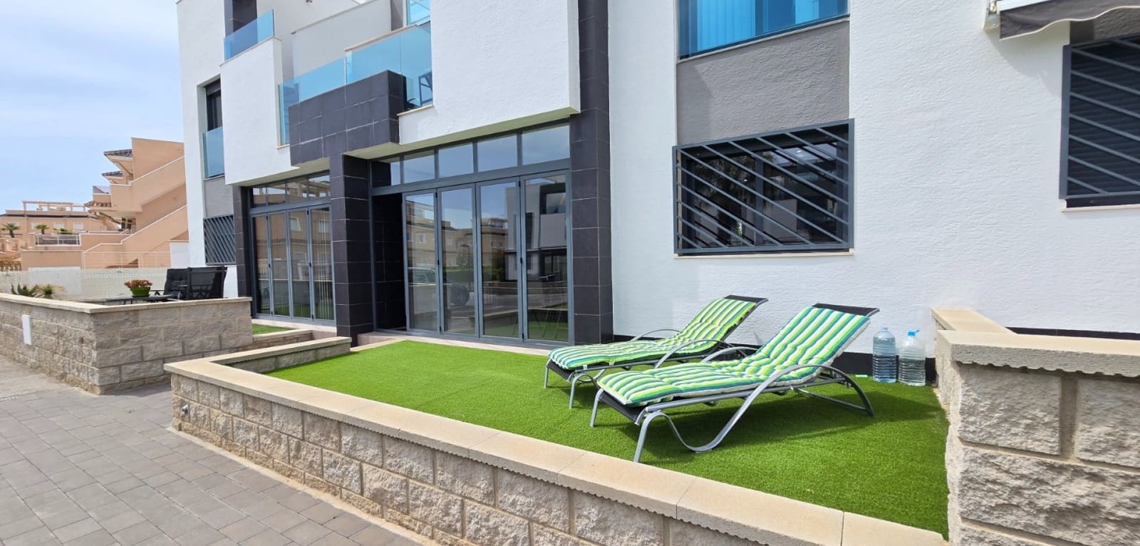 2 bedroom Apartment for sale in Orihuela Costa with pool - € 259,900 (Ref: 9752509)