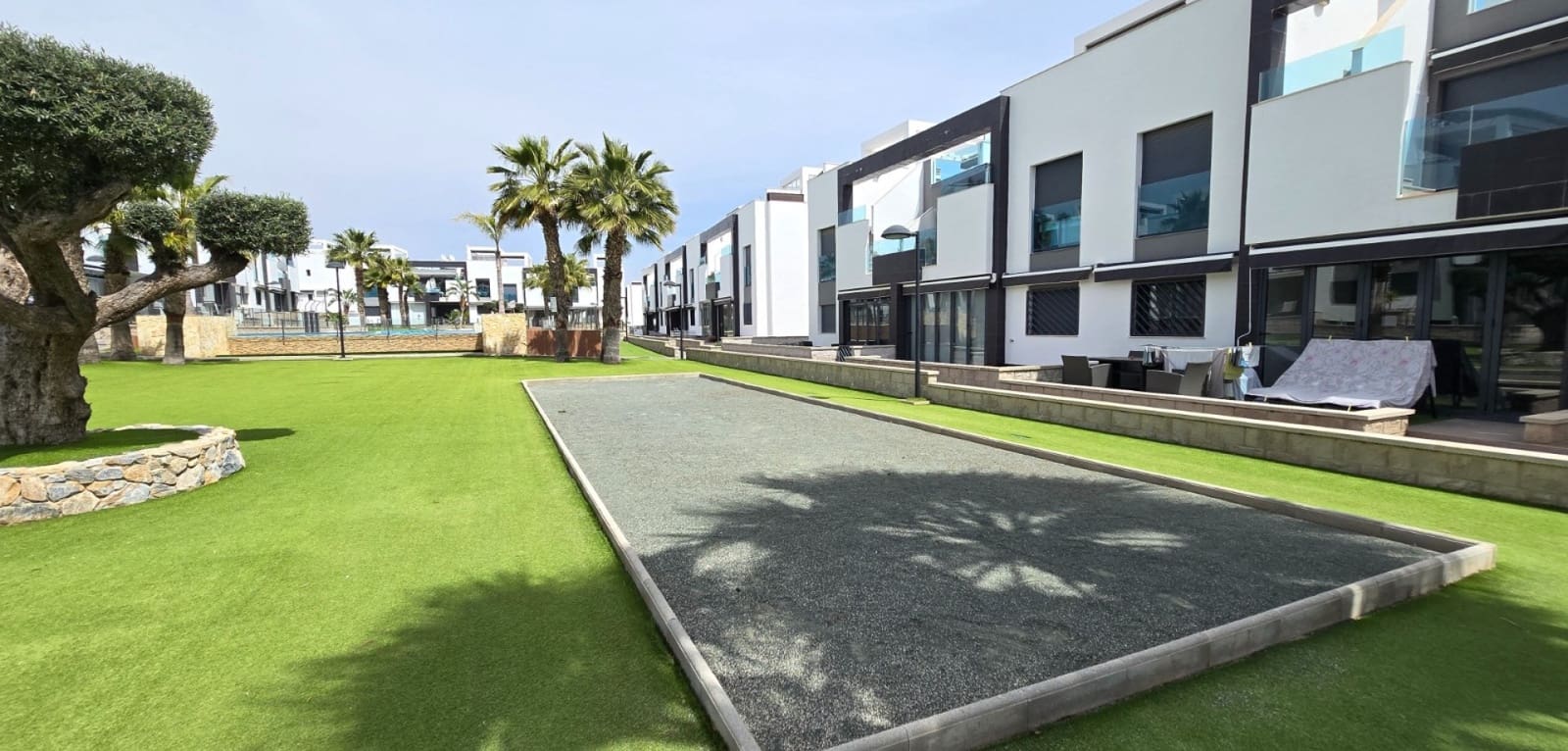 2 bedroom Apartment for sale in Orihuela Costa with pool - € 259,900 (Ref: 9752509)