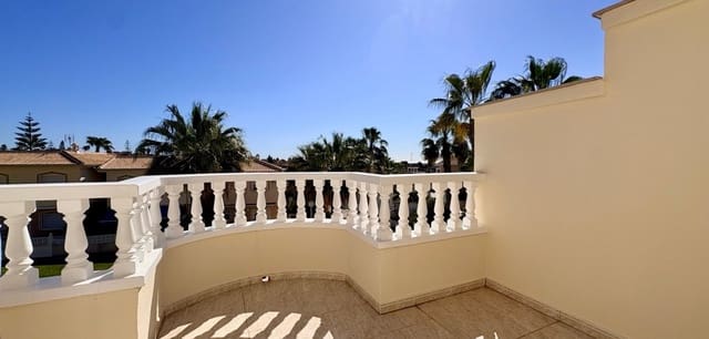 2 makuuhuone Omakotitalo myytävänä paikassa Ciudad Quesada, Rojales mukana uima-altaan - 185 000 € (Ref: 9759422)