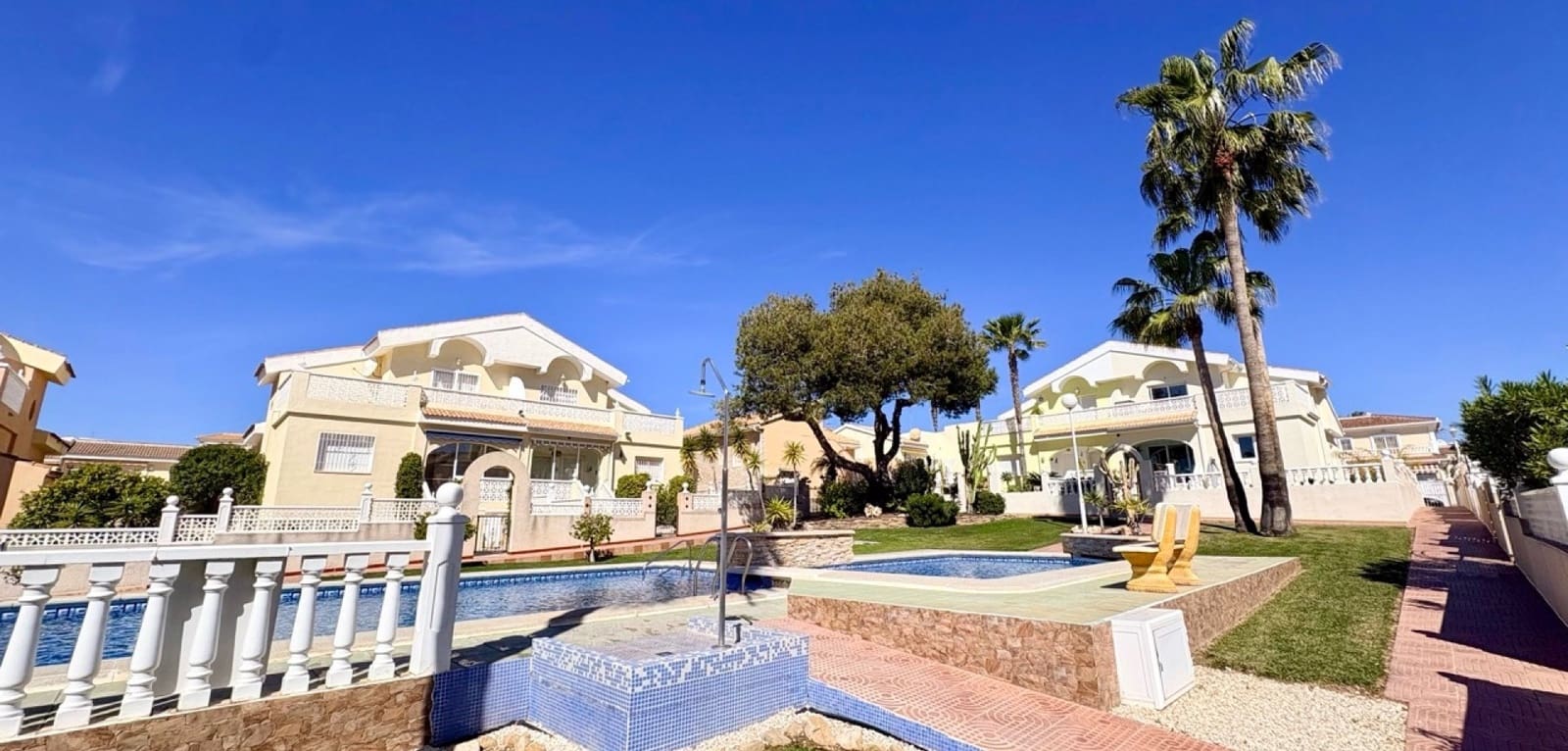 2 slaapkamer Huis te koop in Ciudad Quesada met zwembad - € 185.000 (Ref: 9759422)