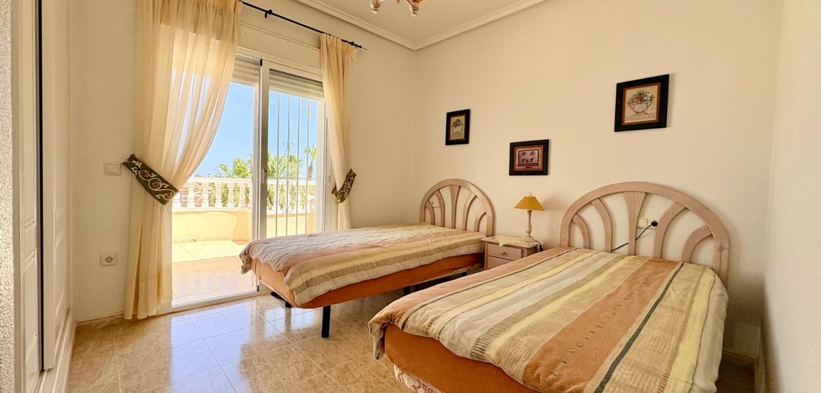 2 slaapkamer Huis te koop in Ciudad Quesada met zwembad - € 185.000 (Ref: 9759422)