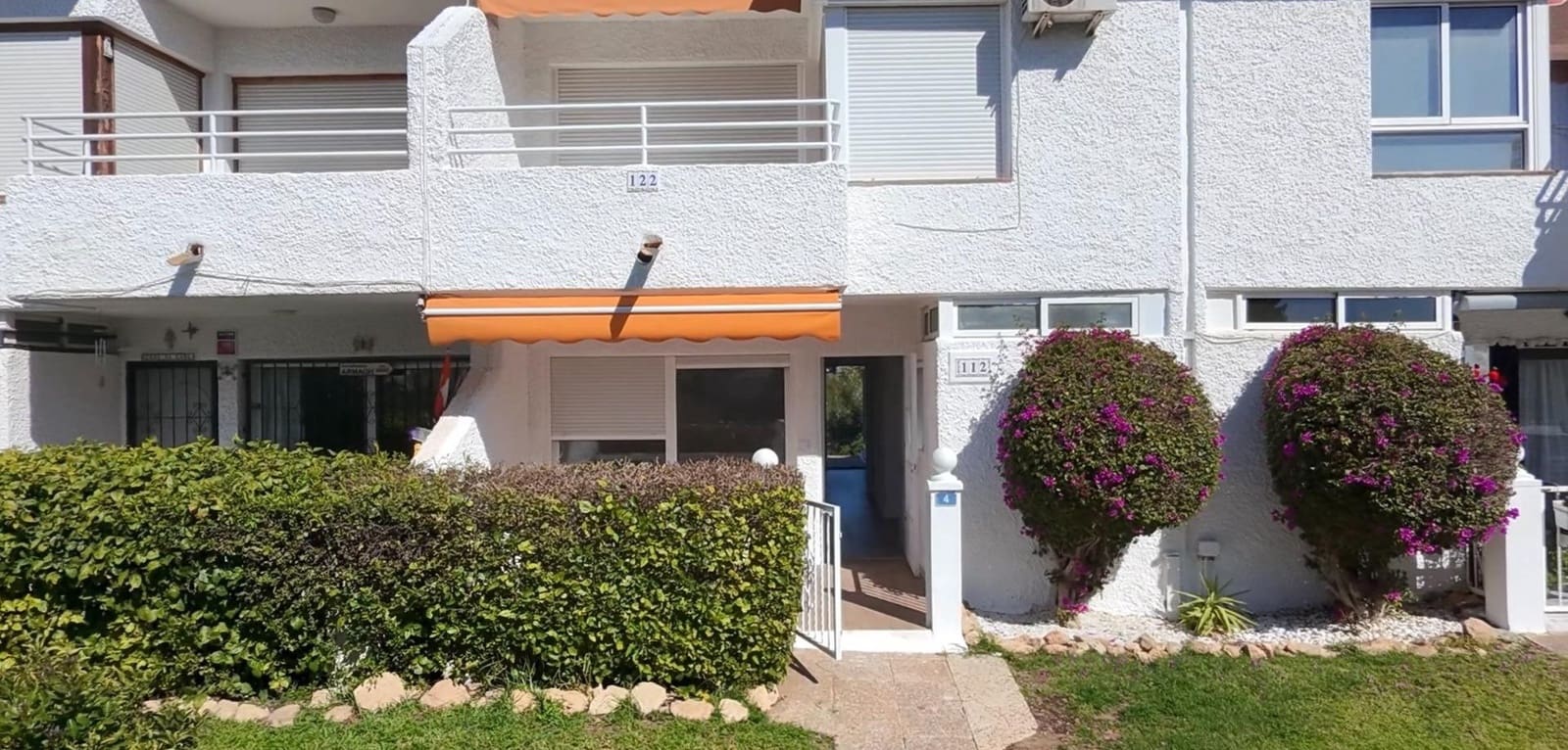 2 quarto Bungalow para venda em Orihuela Costa - 225 000 € (Ref: 9761502)