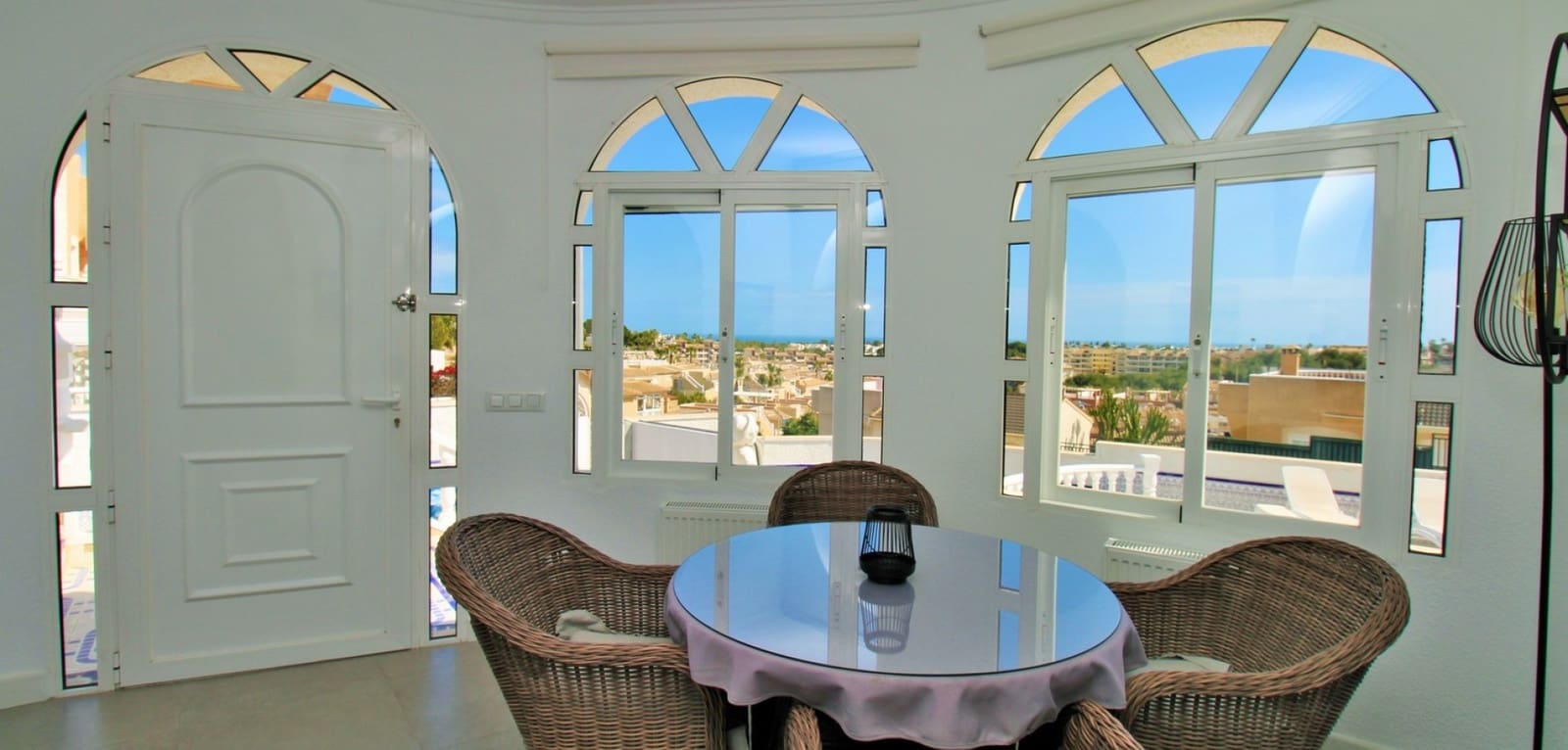 3 quarto Moradia para venda em Villamartin com piscina - 499 000 € (Ref: 9762296)