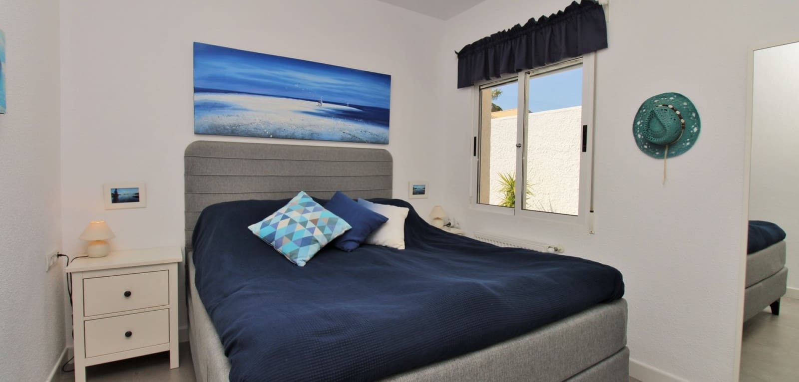 3 quarto Moradia para venda em Villamartin com piscina - 499 000 € (Ref: 9762296)