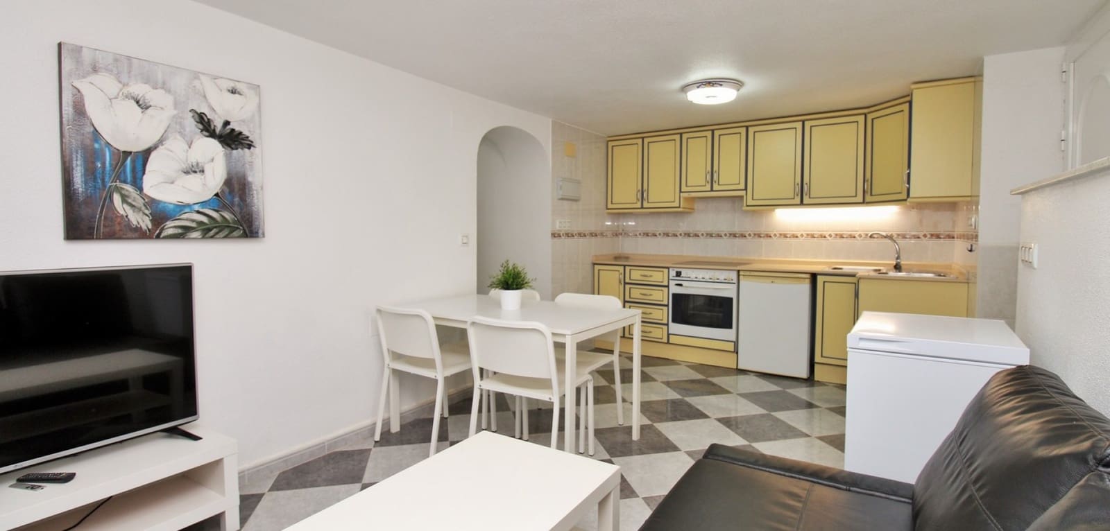 3 quarto Moradia para venda em Villamartin com piscina - 499 000 € (Ref: 9762296)