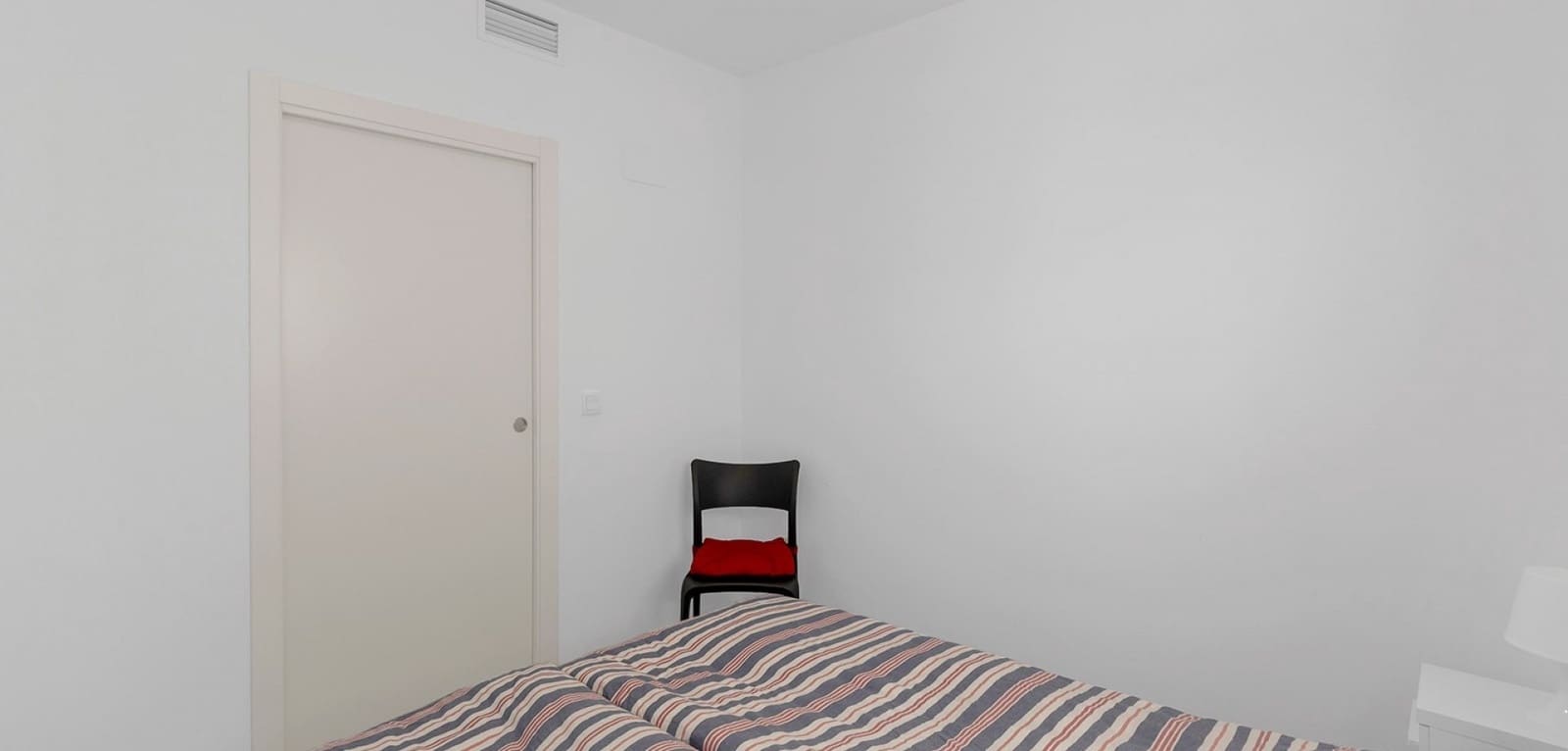 2 Zimmer Apartment zu verkaufen in Villamartin mit Pool - 289.000 € (Ref: 9765288)