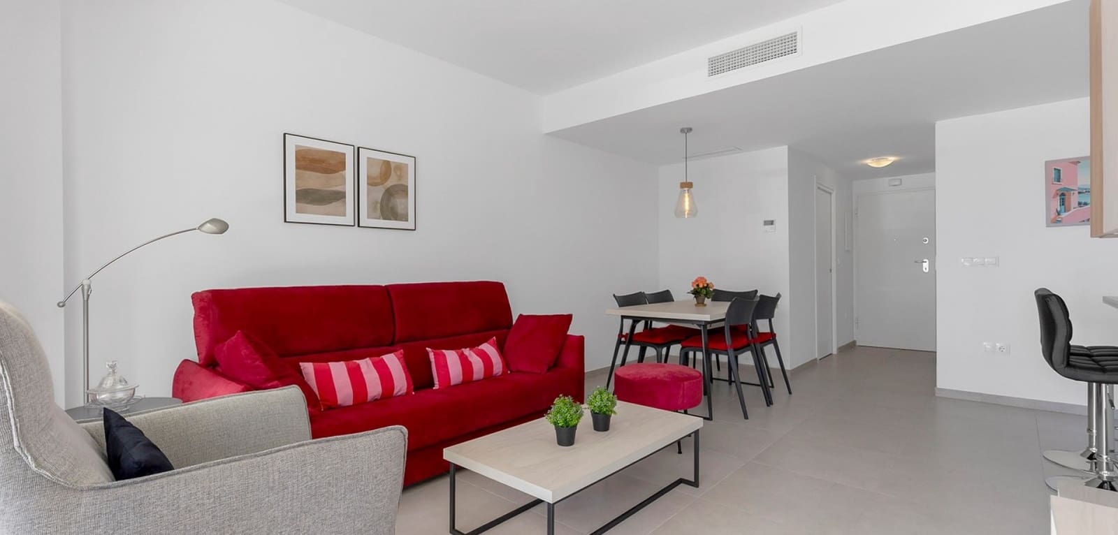 2 Zimmer Apartment zu verkaufen in Villamartin mit Pool - 289.000 € (Ref: 9765288)