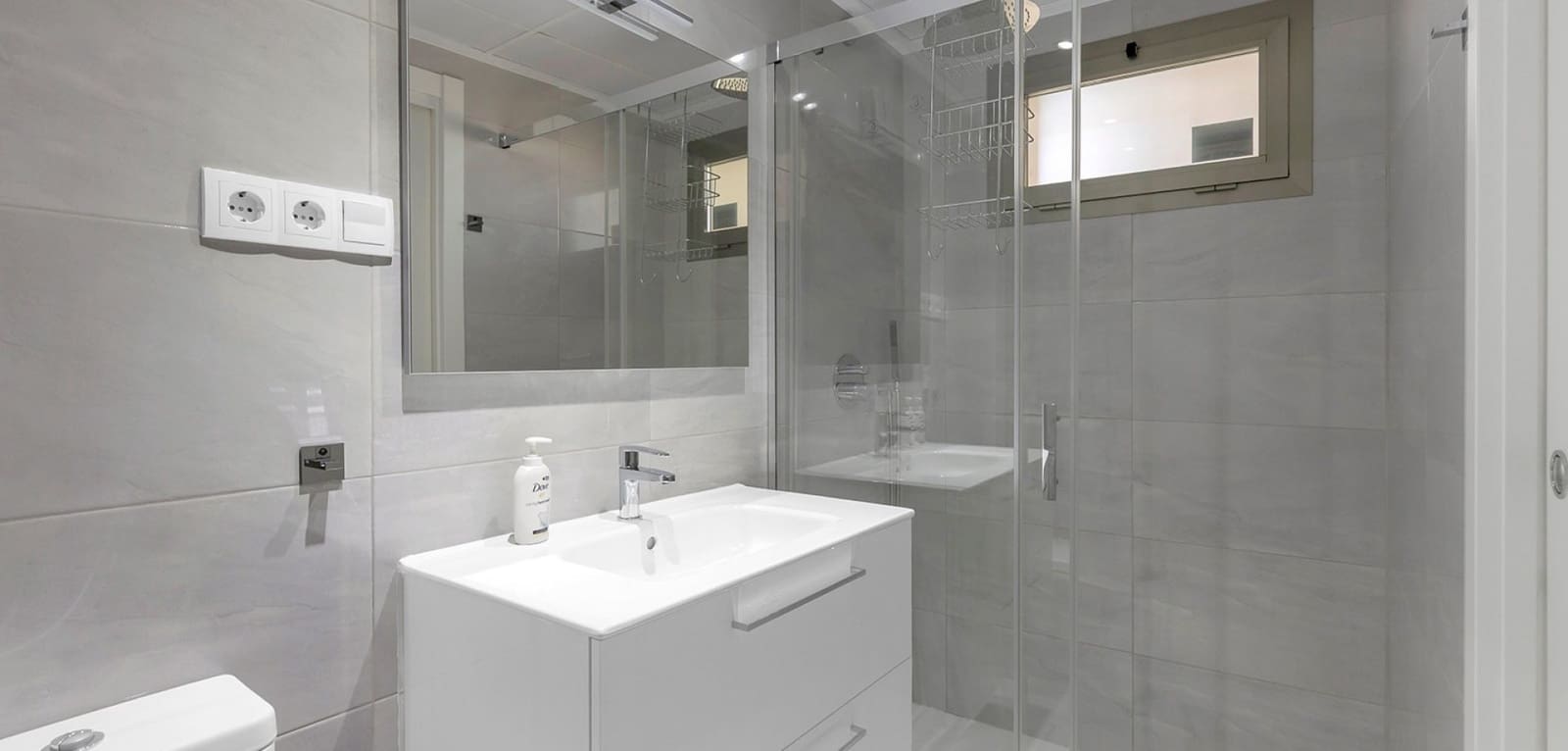 2 Zimmer Apartment zu verkaufen in Villamartin mit Pool - 289.000 € (Ref: 9765288)