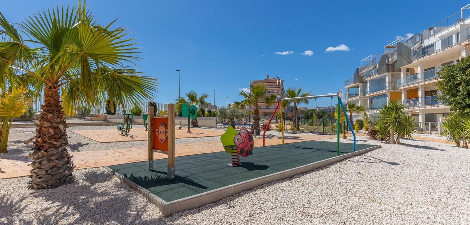 2 Zimmer Apartment zu verkaufen in Villamartin mit Pool - 289.000 € (Ref: 9765288)