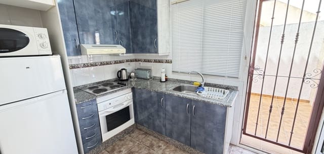 2 chambre Appartement à vendre à La Zenia, Orihuela avec piscine - 199 999 € (Ref: 9765289)