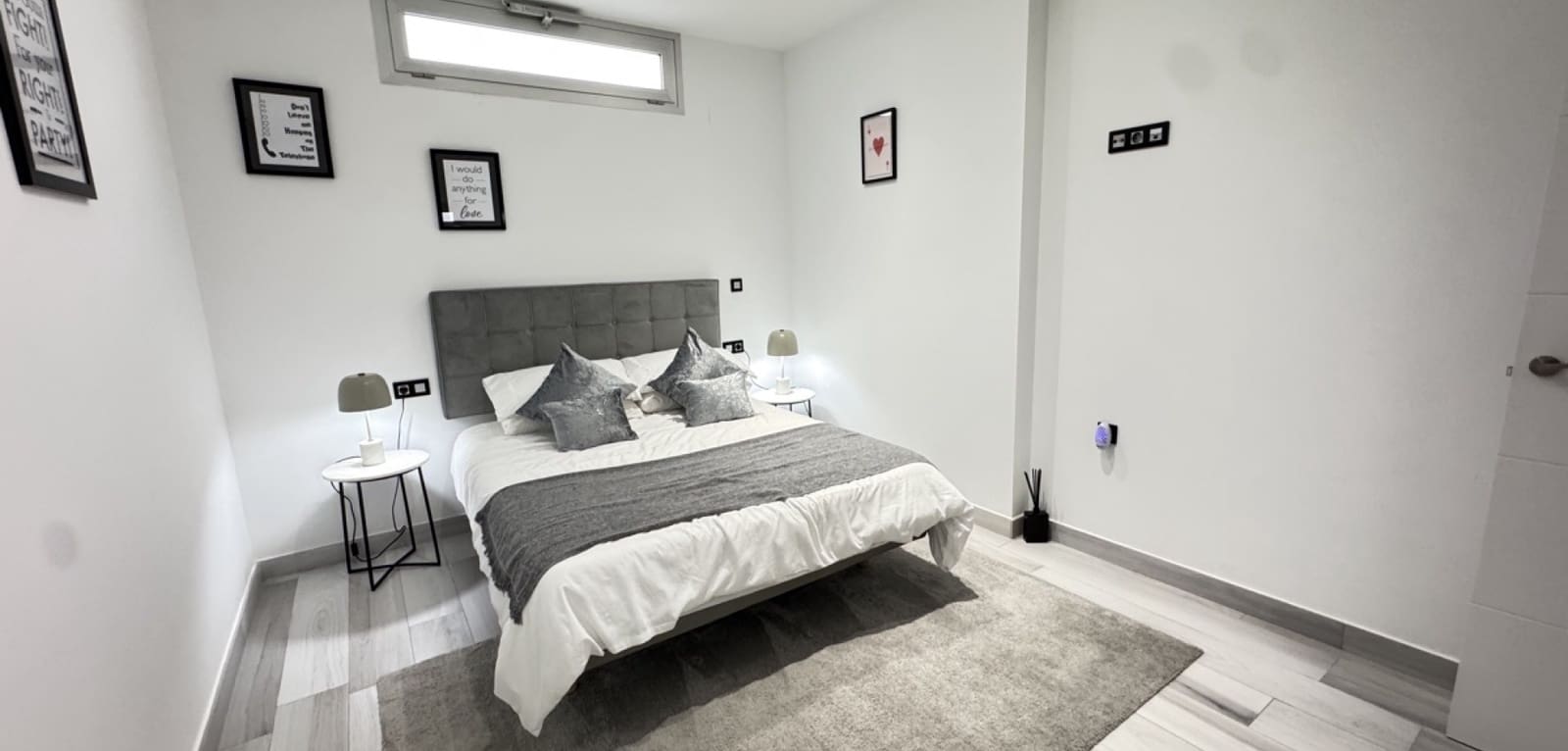 4 quarto Moradia para venda em Orihuela Costa com piscina - 649 000 € (Ref: 9776923)