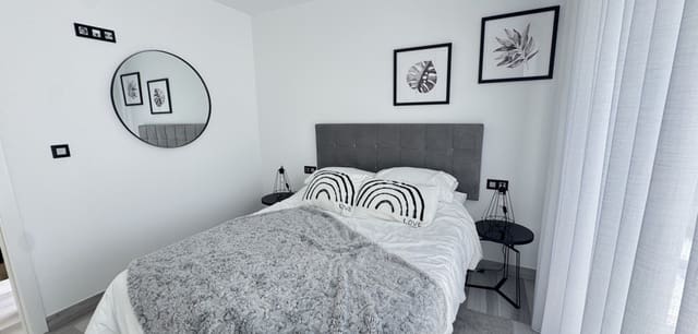 4 quarto Moradia para venda em Lomas de Cabo Roig - Los Dolses, Orihuela com piscina - 649 000 € (Ref: 9776923)