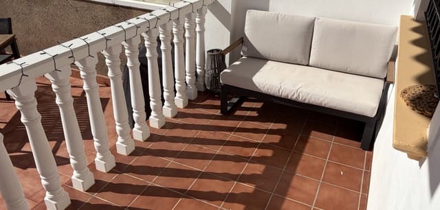 2 makuuhuone Omakotitalo myytävänä paikassa Punta Prima, Orihuela mukana uima-altaan - 179 950 € (Ref: 9776924)