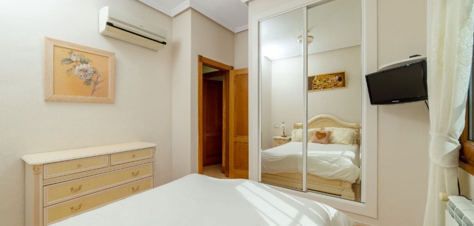 2 slaapkamer Villa te koop in Los Altos met zwembad - € 290.000 (Ref: 9776926)