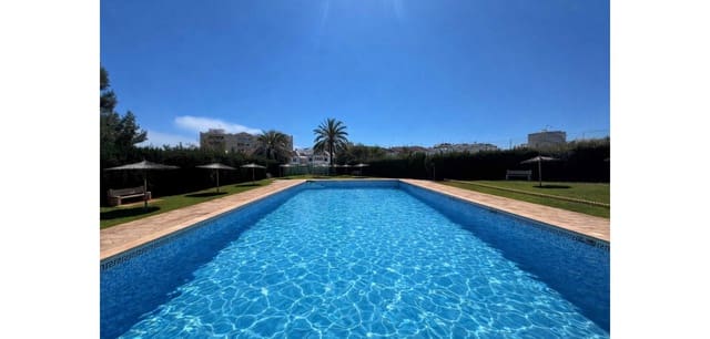 4 camera da letto Casa in vendita in Nueva Torrevieja, Torrevieja con piscina - 149.000 € (Rif: 9781123)