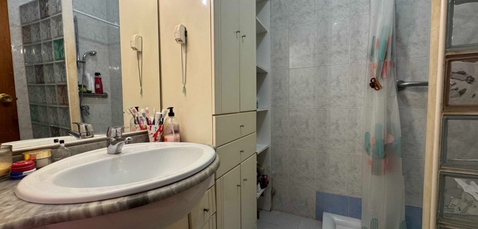 4 camera da letto Casa in vendita in Torrevieja con piscina - 149.000 € (Rif: 9781123)