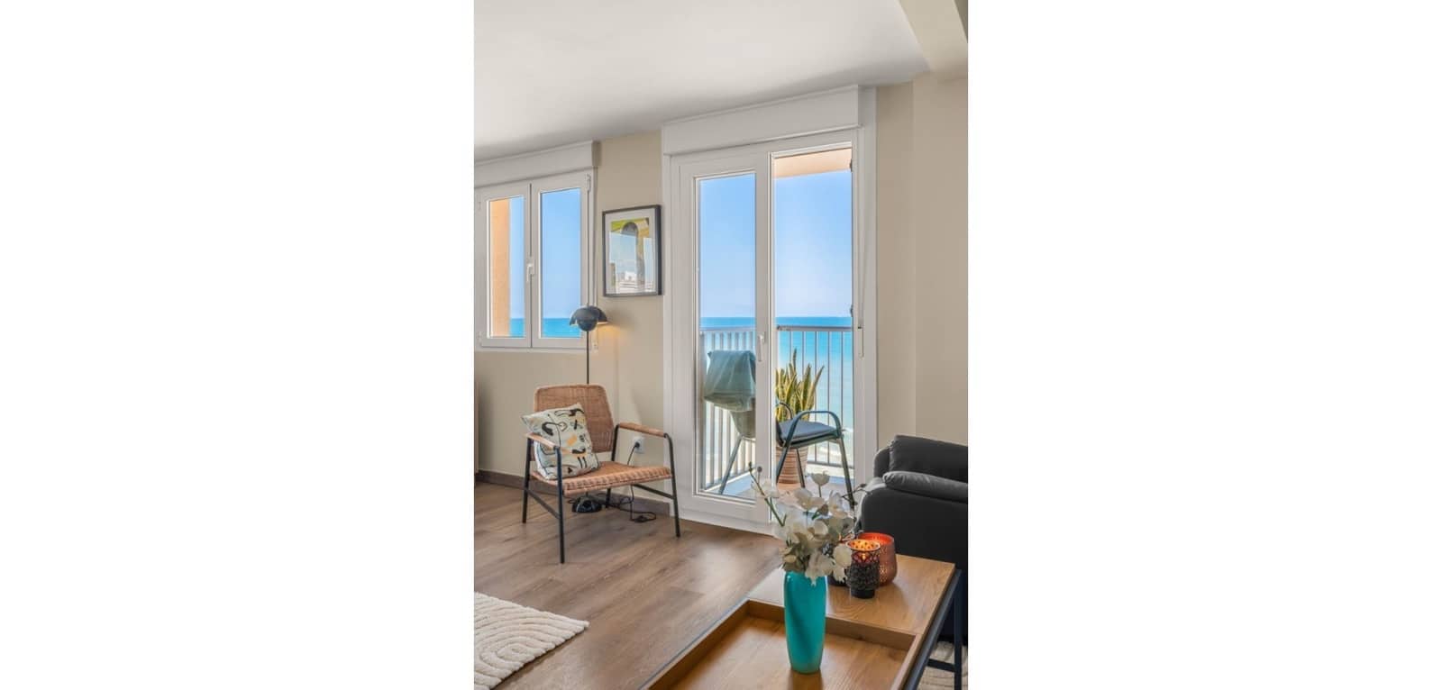 Apartamento de 2 habitaciones en Guardamar del Segura en venta - 298.000 € (Ref: 9784307)