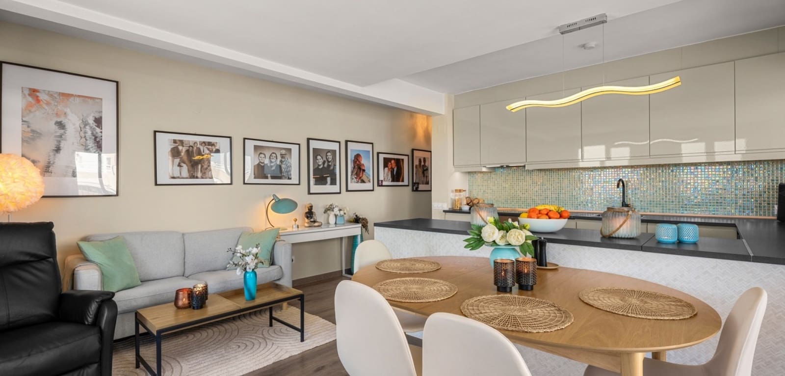 Apartamento de 2 habitaciones en Guardamar del Segura en venta - 298.000 € (Ref: 9784307)