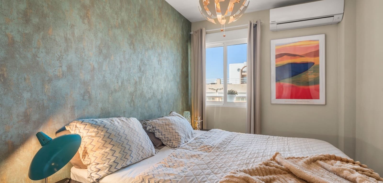 Apartamento de 2 habitaciones en Guardamar del Segura en venta - 298.000 € (Ref: 9784307)