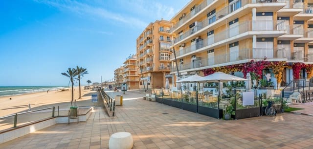 2 chambre Appartement à vendre à Guardamar Playa, Guardamar del Segura - 298 000 € (Ref: 9784307)