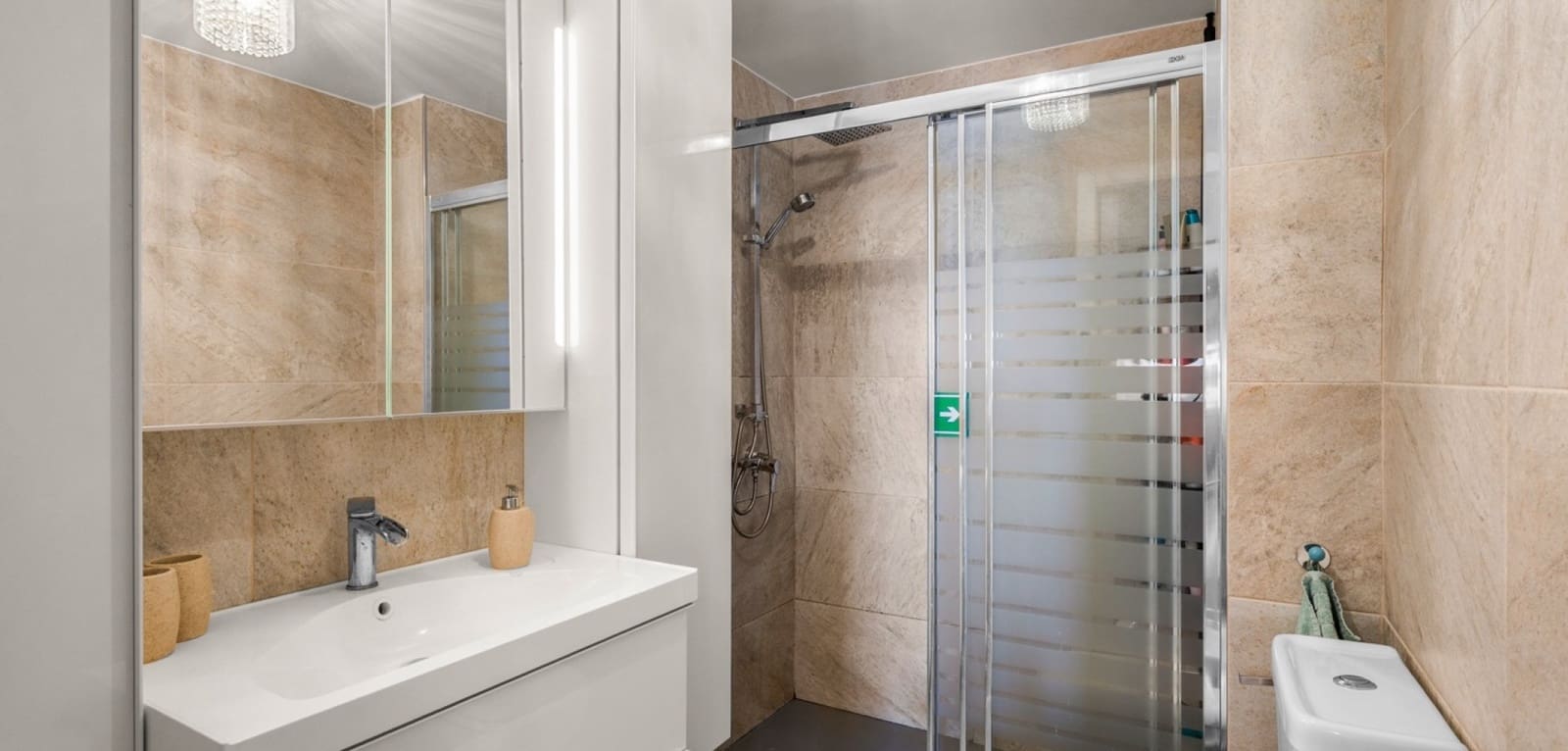 Apartamento de 2 habitaciones en Guardamar del Segura en venta - 298.000 € (Ref: 9784307)