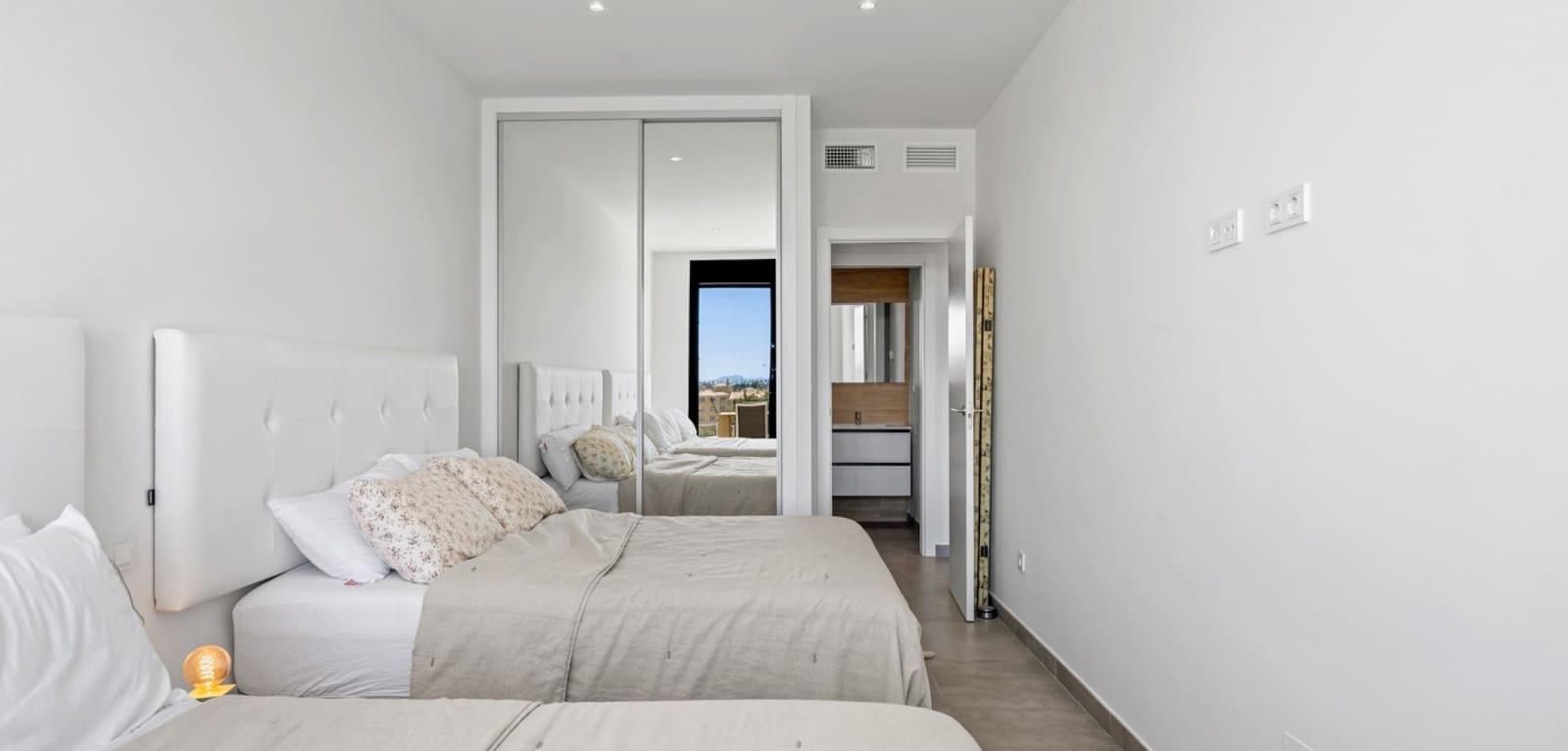 2 bedroom Apartment for sale in Campoamor with pool - € 349,000 (Ref: 9784310)