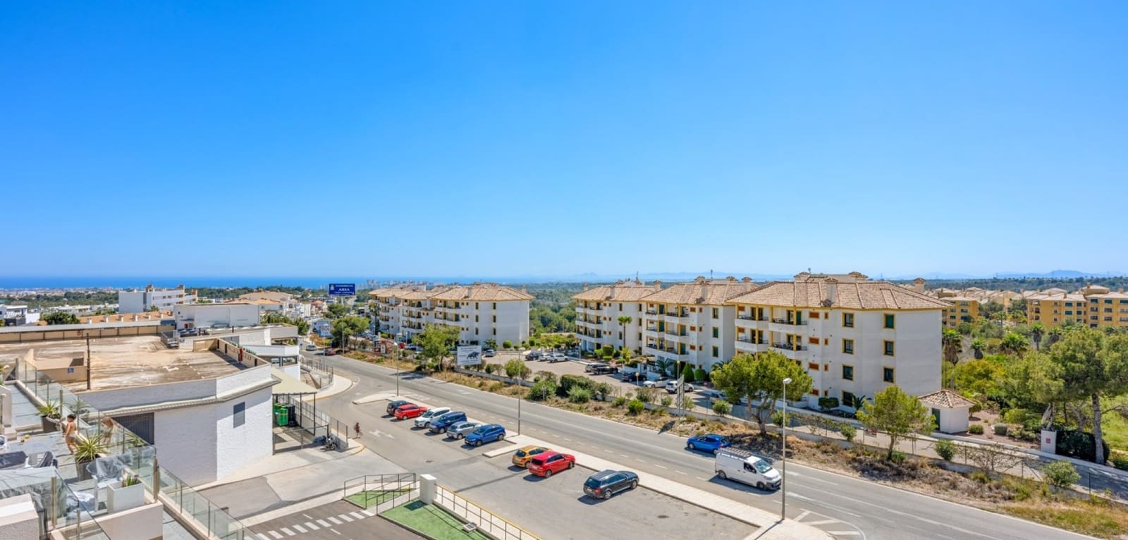 2 bedroom Apartment for sale in Campoamor with pool - € 349,000 (Ref: 9784310)