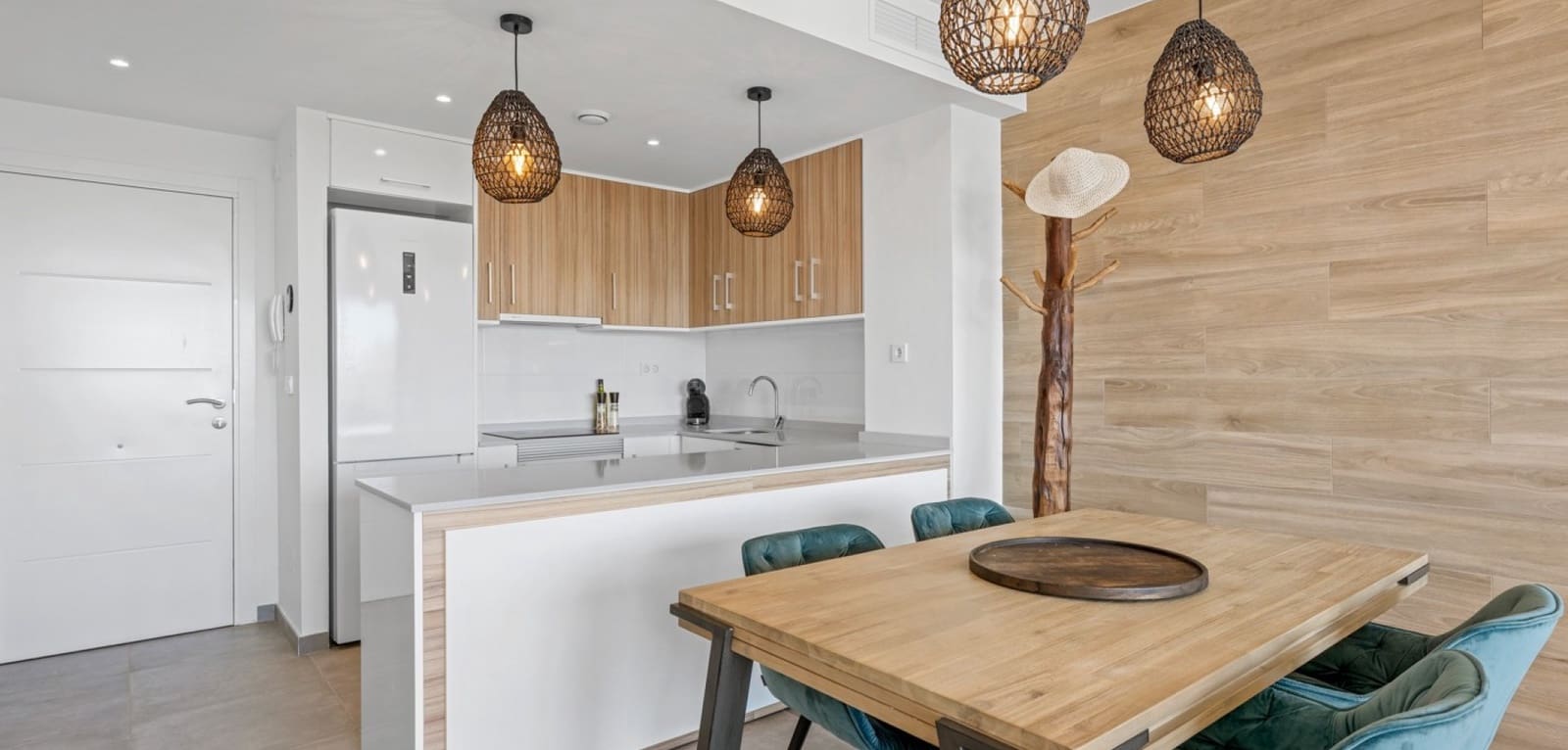 2 bedroom Apartment for sale in Campoamor with pool - € 349,000 (Ref: 9784310)