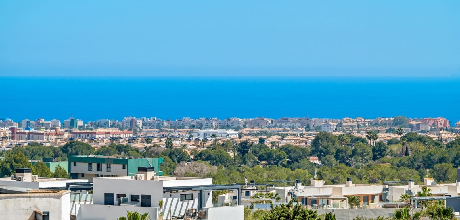 2 bedroom Apartment for sale in Campoamor with pool - € 349,000 (Ref: 9784310)