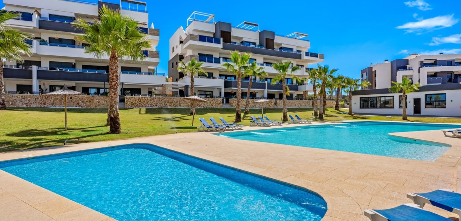 2 soveværelse Lejlighed til salg i Los Altos med swimmingpool - € 285.000 (Ref: 9788782)