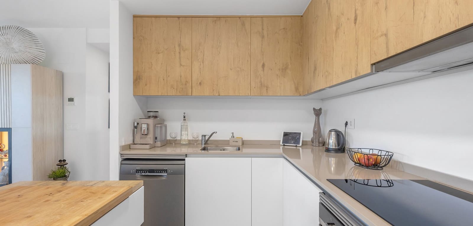 2 slaapkamer Appartement te koop in Punta Prima - € 519.000 (Ref: 9788783)