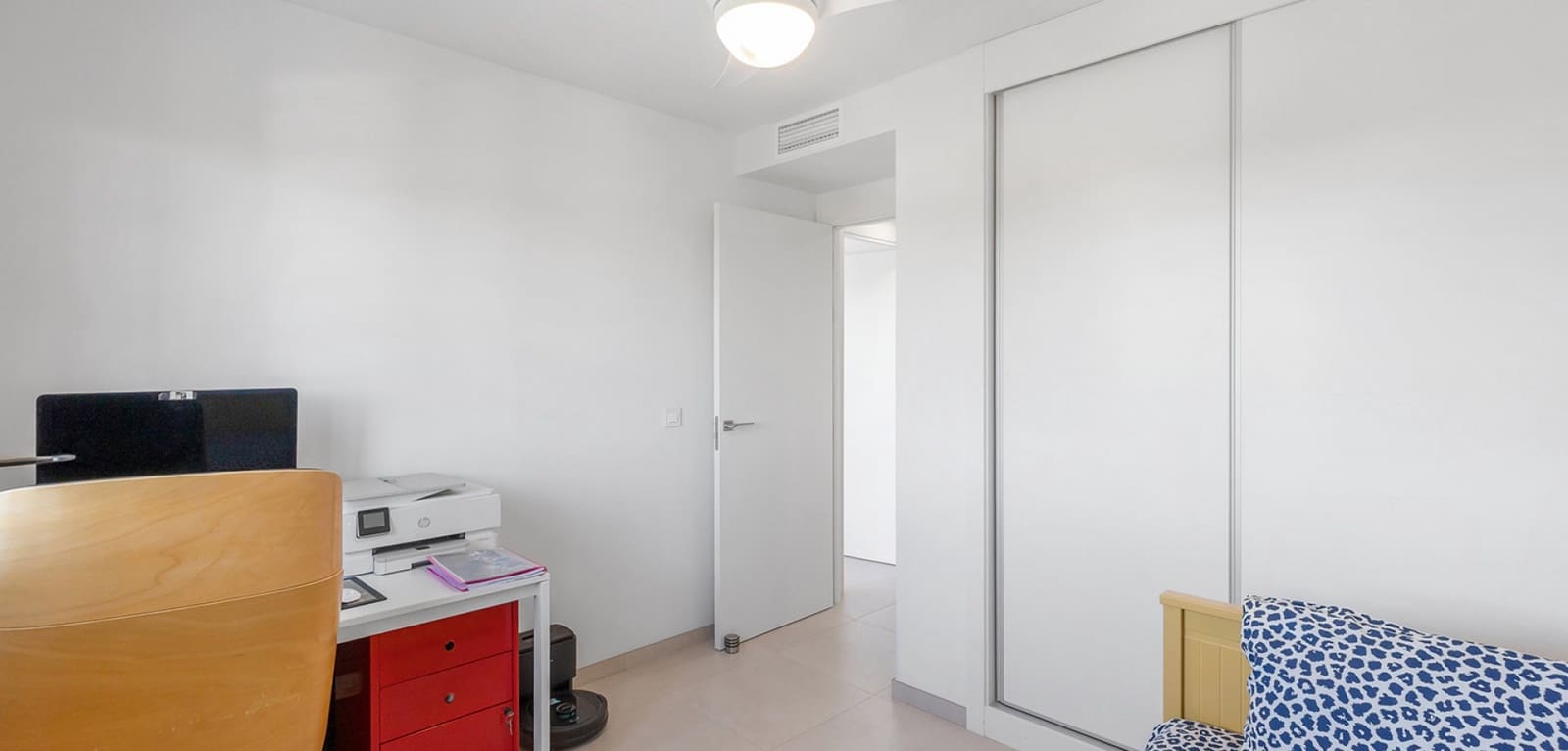 2 slaapkamer Appartement te koop in Punta Prima - € 519.000 (Ref: 9788783)