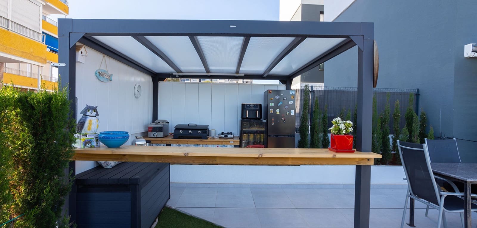 2 slaapkamer Appartement te koop in Punta Prima - € 519.000 (Ref: 9788783)