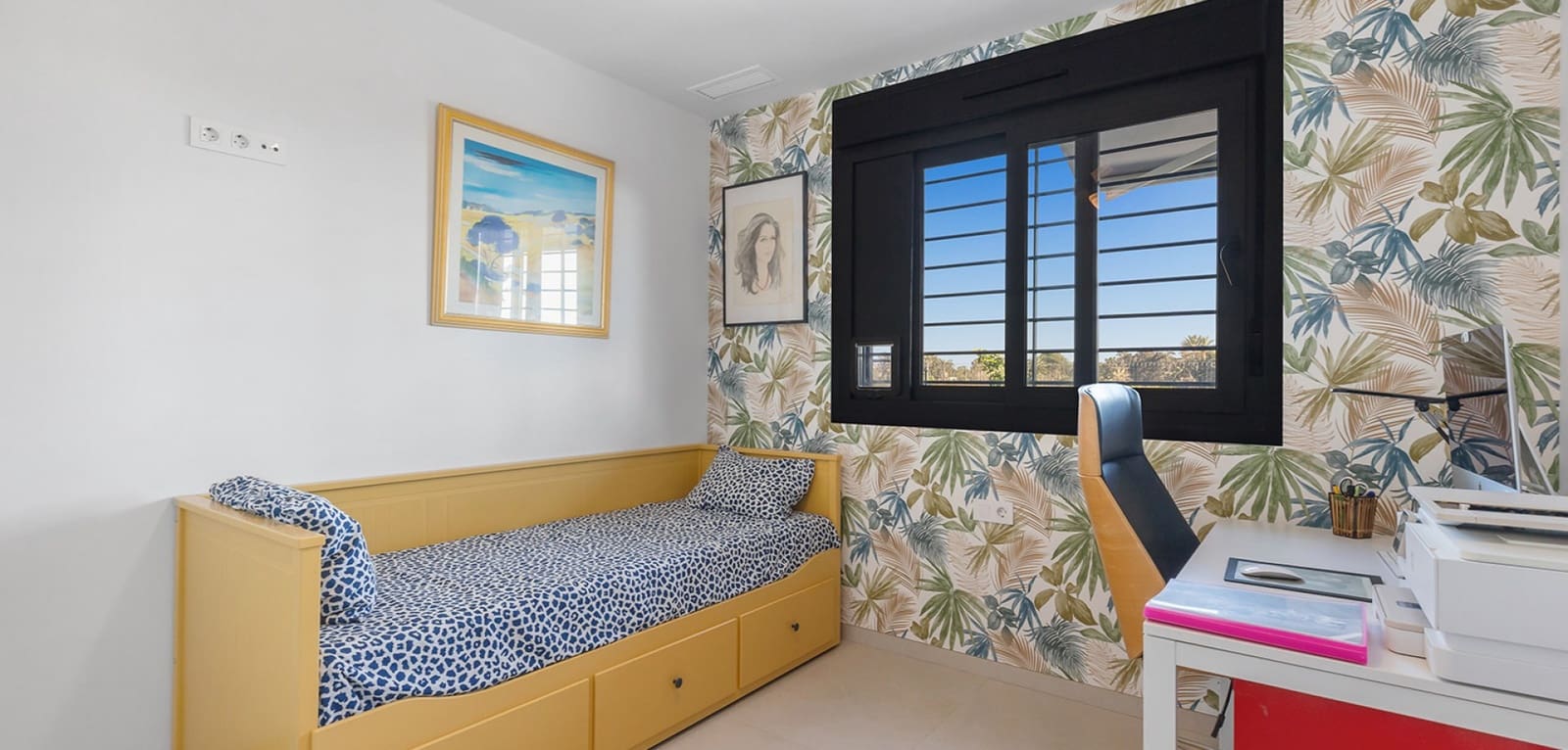 2 slaapkamer Appartement te koop in Punta Prima - € 519.000 (Ref: 9788783)