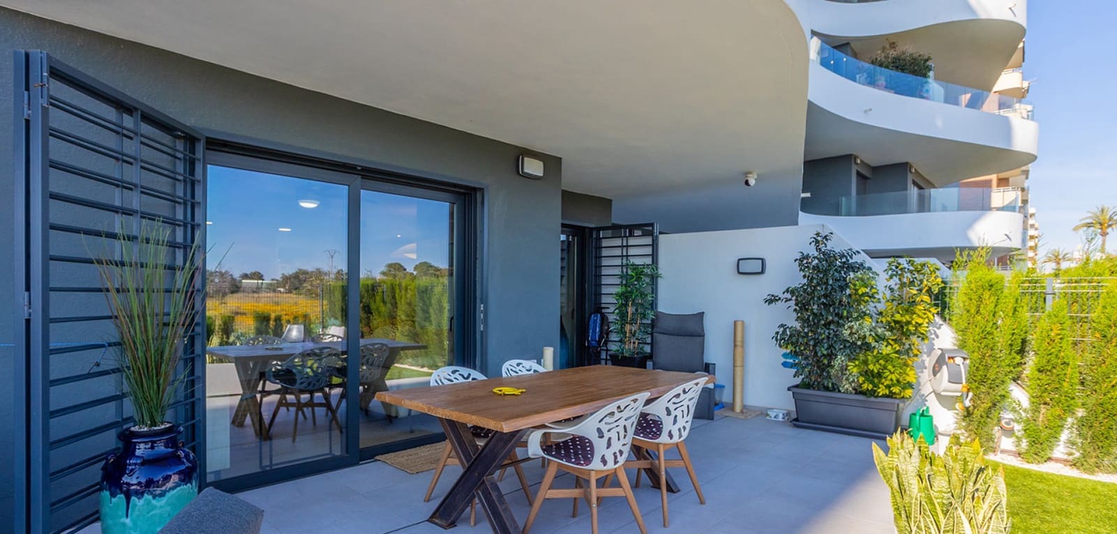 2 bedroom Apartment for sale in Punta Prima - € 519,000 (Ref: 9788783)