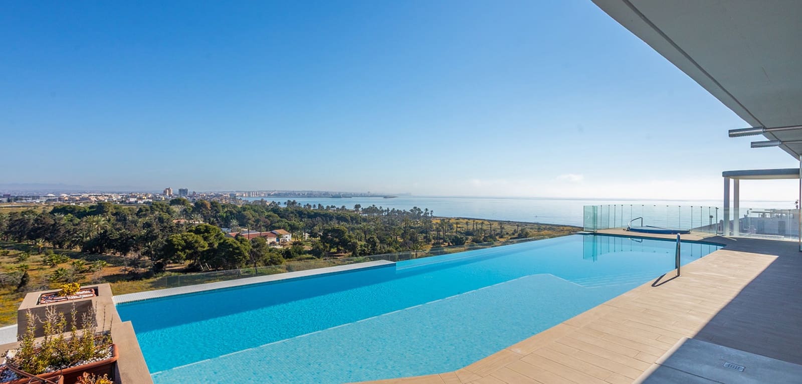 2 bedroom Apartment for sale in Punta Prima - € 519,000 (Ref: 9788783)