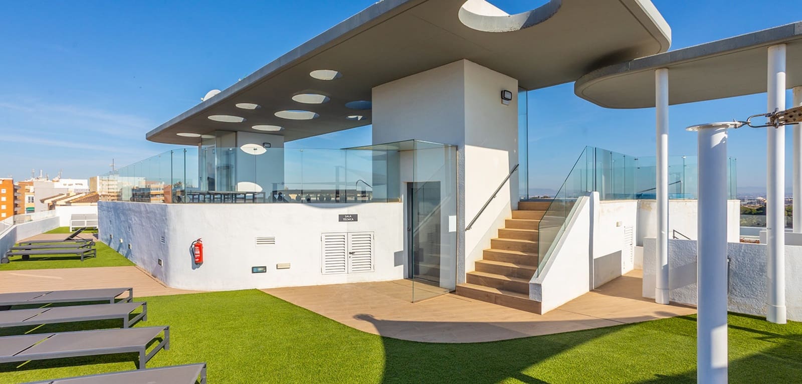 2 bedroom Apartment for sale in Punta Prima - € 519,000 (Ref: 9788783)