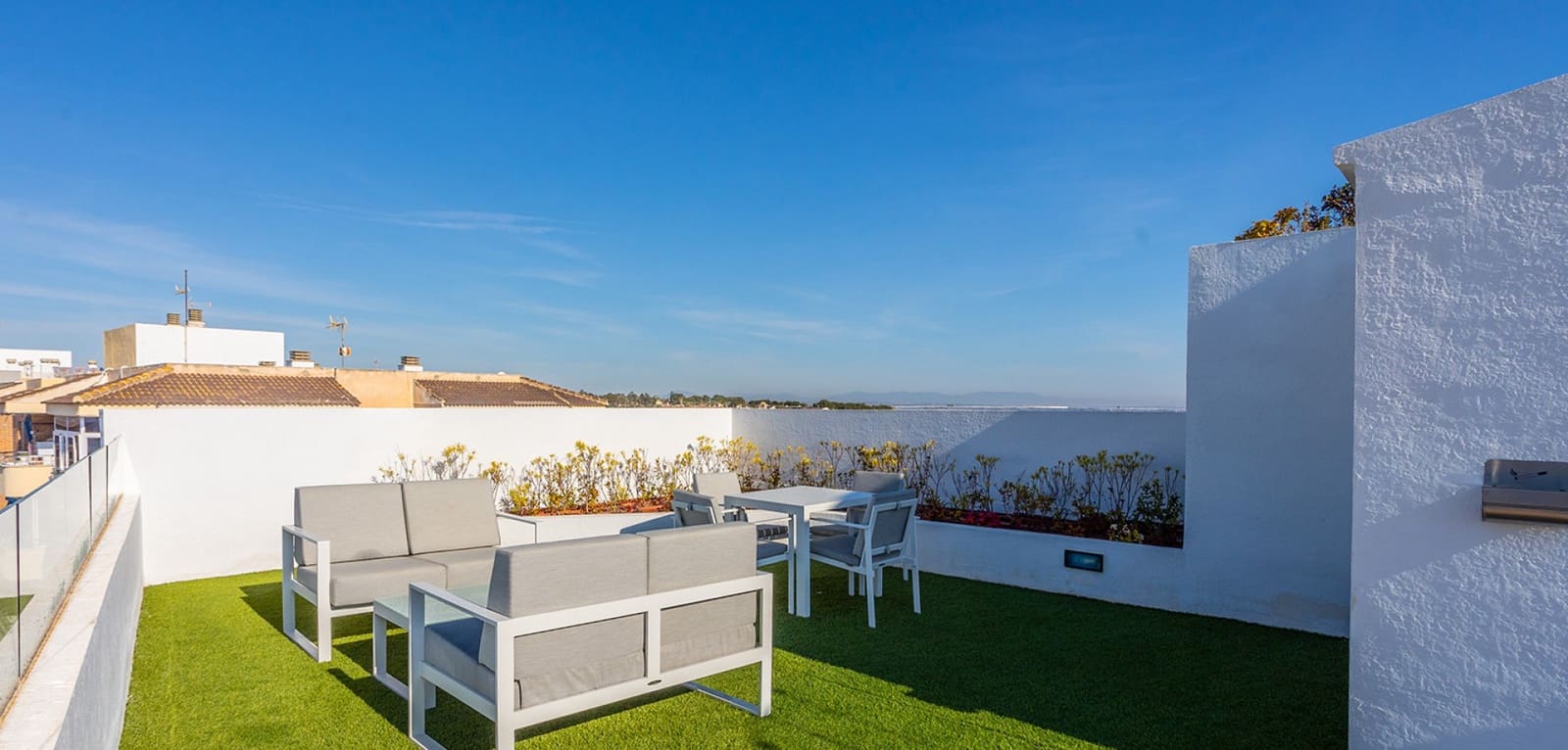 2 bedroom Apartment for sale in Punta Prima - € 519,000 (Ref: 9788783)