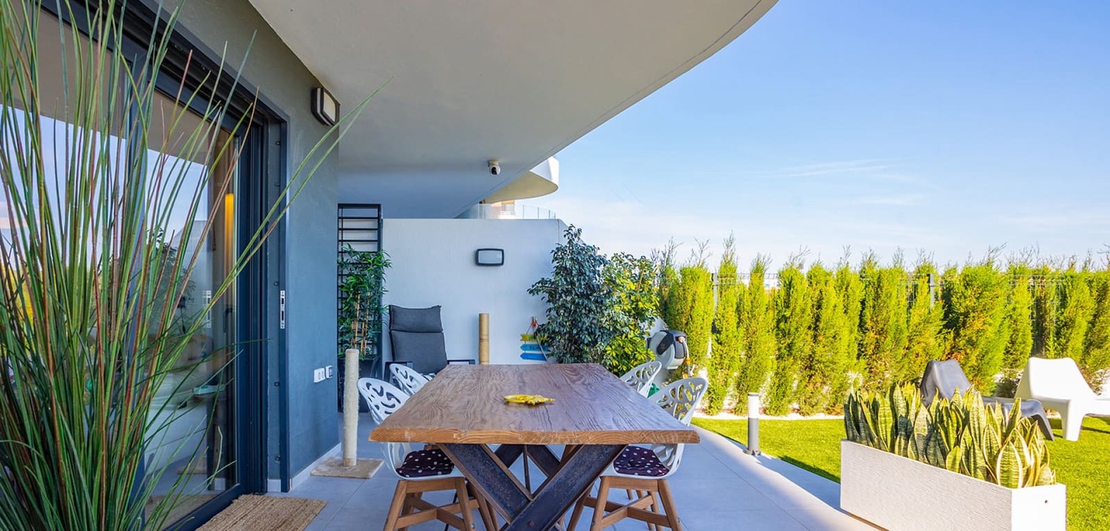2 bedroom Apartment for sale in Punta Prima - € 519,000 (Ref: 9788783)