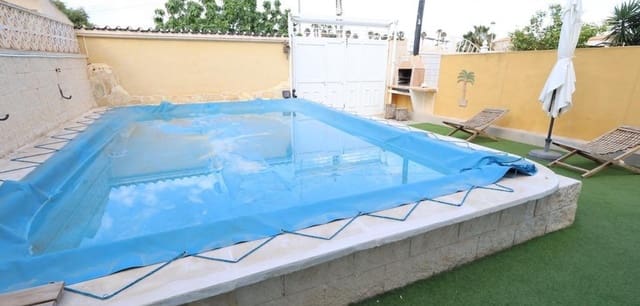 3 soveværelse Byhus til salg i El Chaparral - La Siesta - La Torreta, Torrevieja med swimmingpool - € 209.000 (Ref: 9788784)