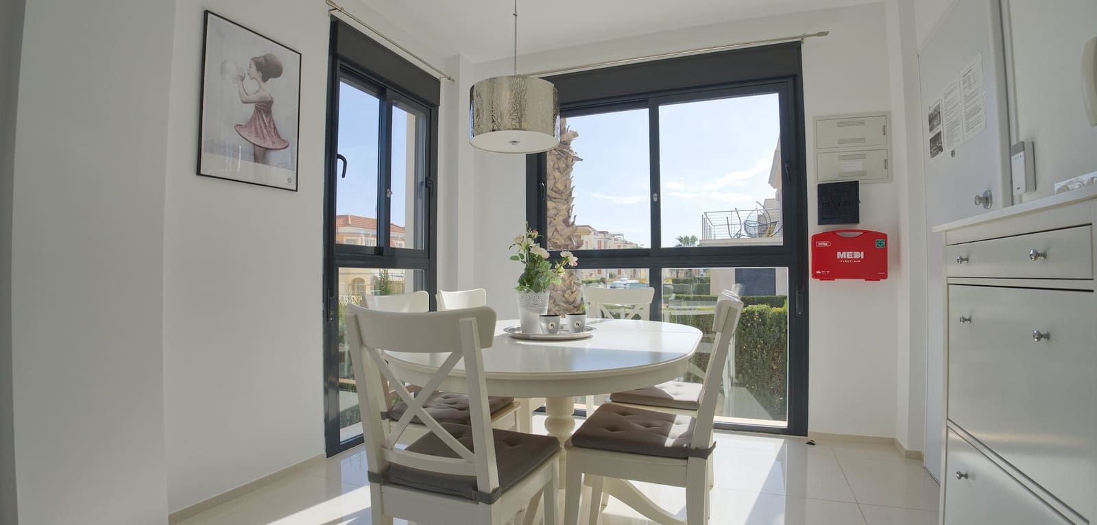 3 sovrum Hus till salu i La Zenia med pool - 590 000 € (Ref: 9788785)