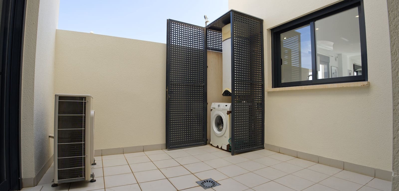 3 sovrum Hus till salu i La Zenia med pool - 590 000 € (Ref: 9788785)